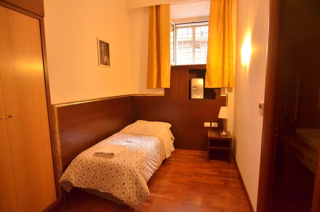 Mille Fiori Bed & Breakfast Rome Ruang foto