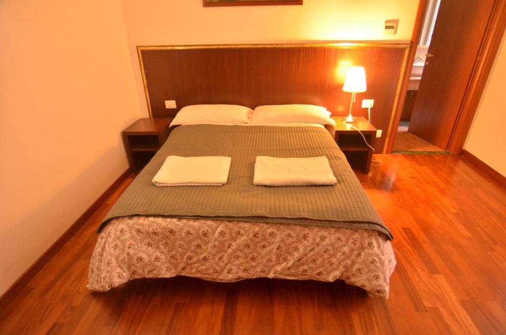 Mille Fiori Bed & Breakfast Rome Ruang foto